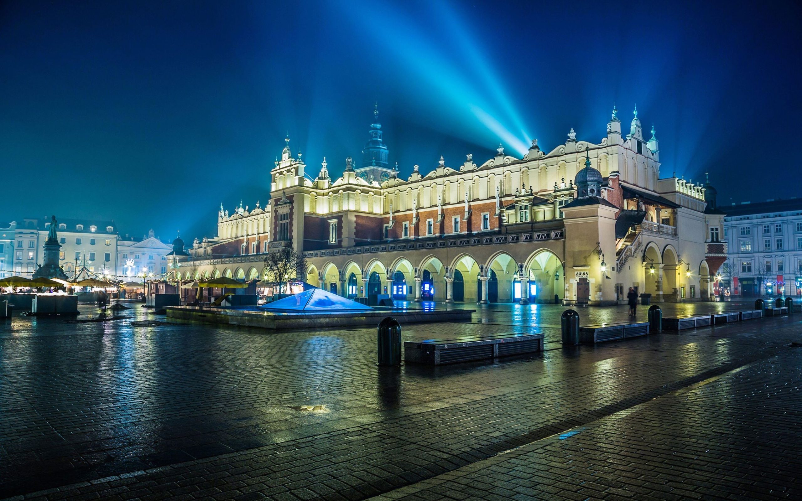 Cheap Christmas Getaways 2025: Affordable Destinations That Still Feel Festive